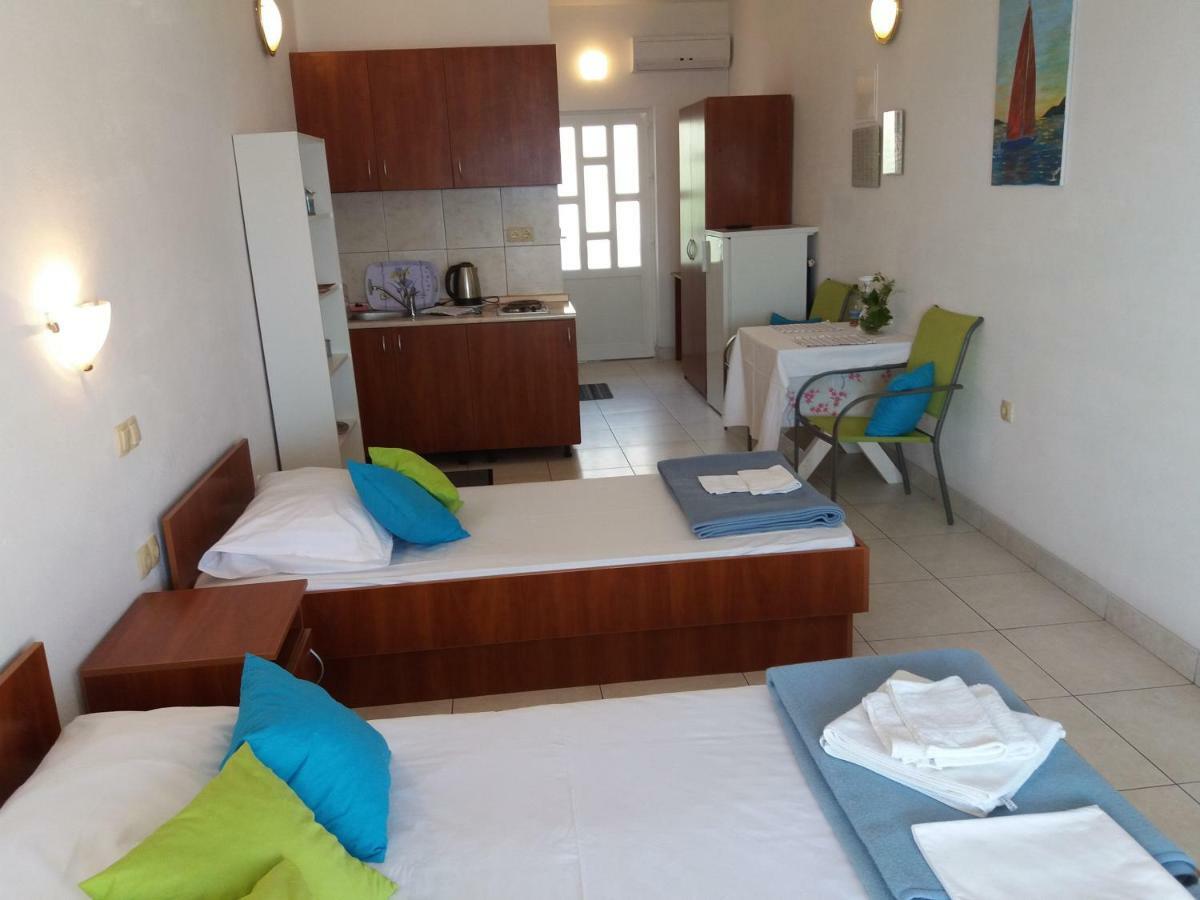 Apartments Boris أوميس المظهر الخارجي الصورة