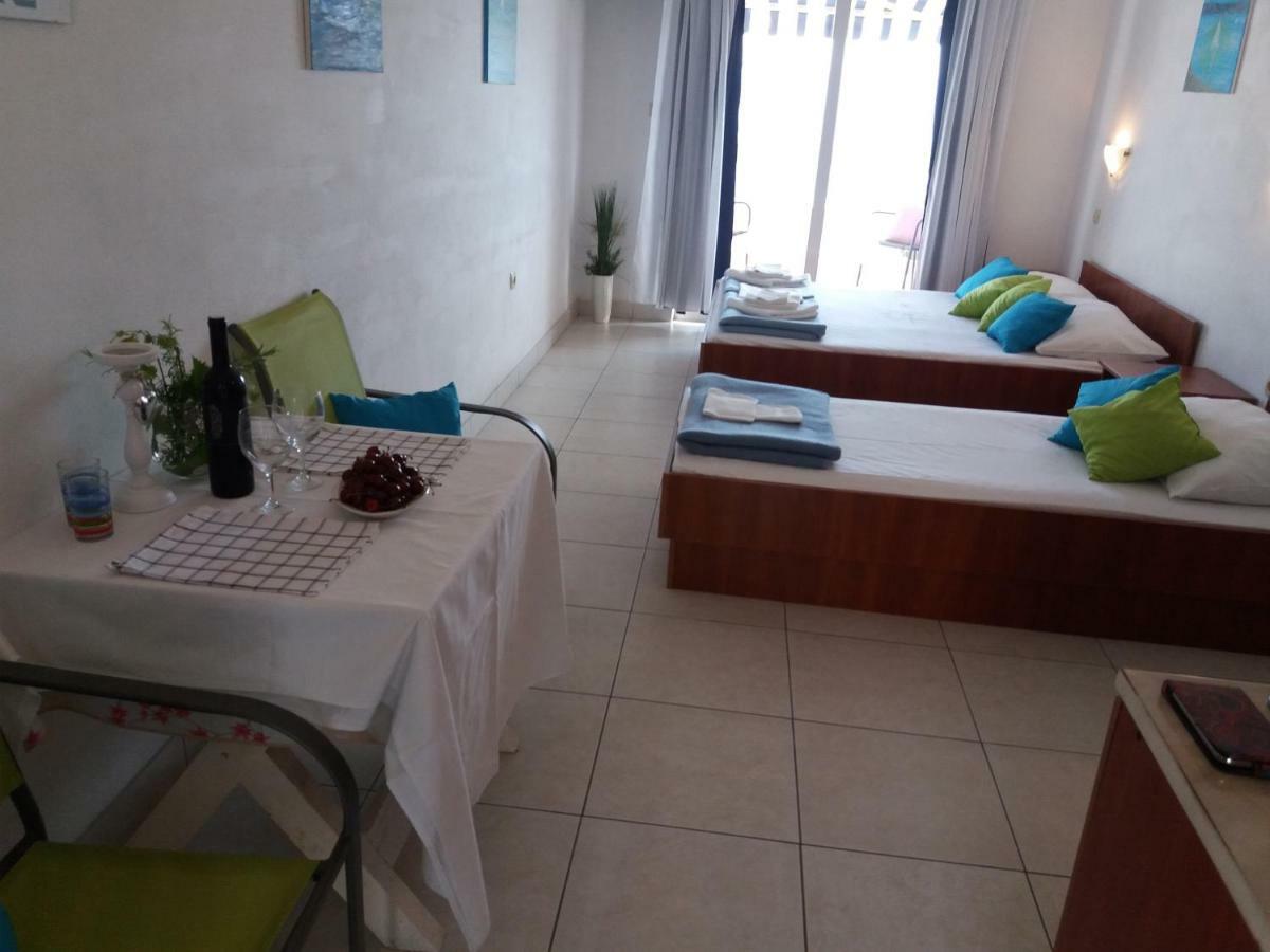 Apartments Boris أوميس المظهر الخارجي الصورة